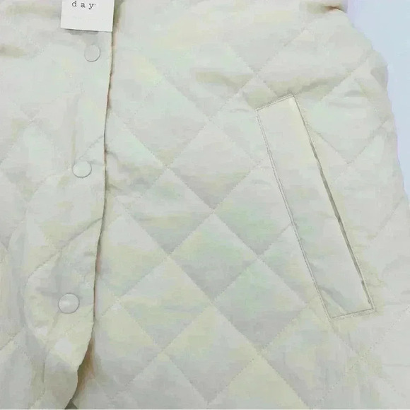 A new day Quilted Jacket Cream Size XL - Picture 7 of 16